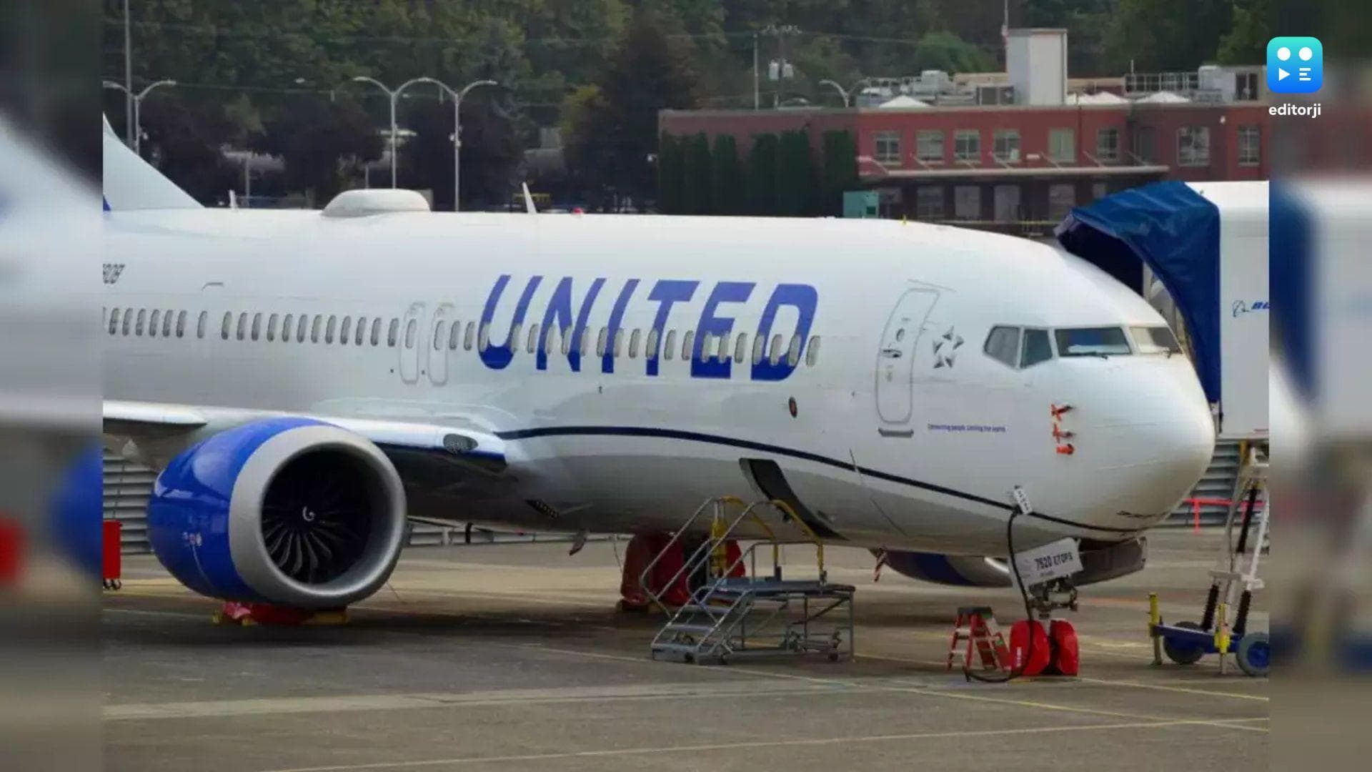 United Airlines flight catches fire during takeoff in Houston, evacuation ensues