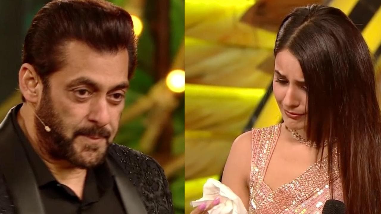 Big Boss 15 : বিগবস ১৫-এর ফাইনালের মঞ্চে সলমনকে দেখে কেঁদে ফেললেন শেহনাজ, আবেগপ্রবণ ভাইজানও