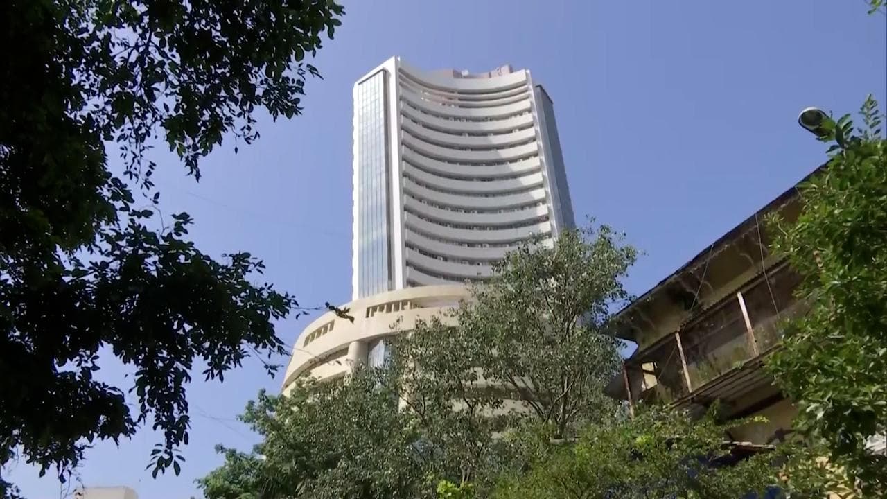 Share Market: मंगल को हुआ अमंगल, 1000 अंकों का गोता लगाकर उठा सेंसेक्स