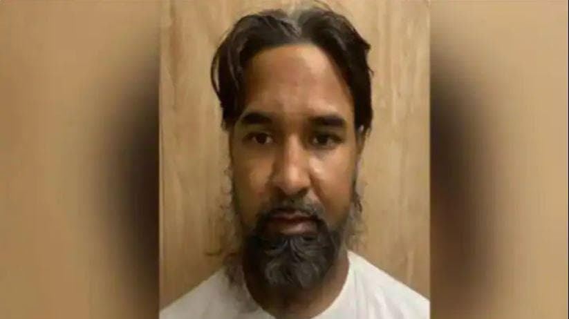 Pak Terrorist ने पुलिस के सामने किया खुलासा, दिल्ली HC ब्लास्ट से जुड़े हैं अशरफ के तार