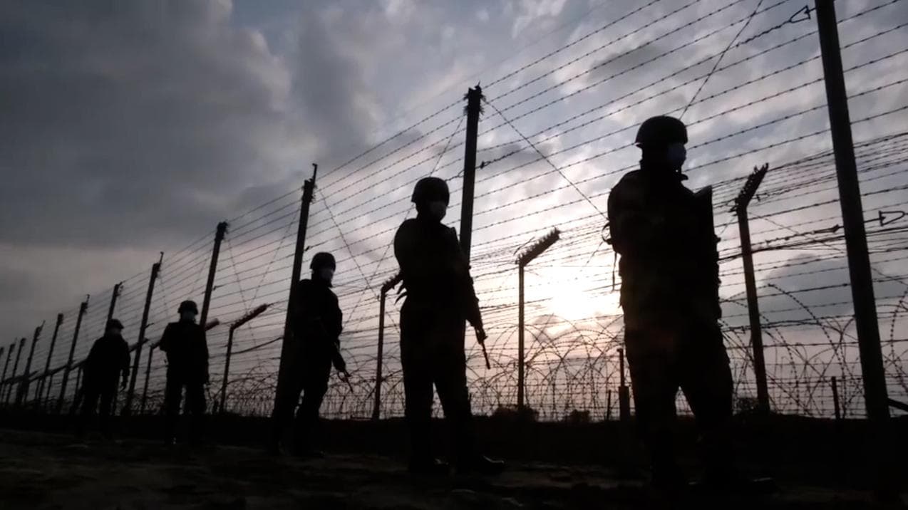 BSF jawans killed: সহকর্মীর গুলিতেই অমৃতসরে মৃত্যু ৫ বিএসএফ জওয়ানের