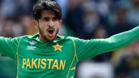 पाकिस्तानी क्रिकेटर का ख्याल, 'शादी में शामिल हो टीम इंडिया'