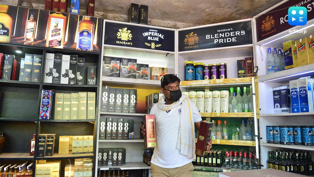 Liquor Consumption: কোভিড কমতেই মদ বিক্রির রেকর্ড, গত অর্থবর্ষে ১৩ হাজার ৬০০ কোটি টাকা মুনাফা রাজ্যের