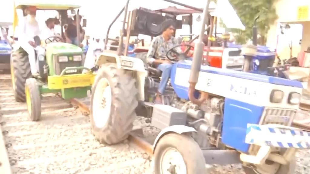 Lakhimpur Kheri: संयुक्त किसान मोर्चा ने किया रेल रोको आंदोलन का एलान, कहा- SC की निगरानी में हो जांच