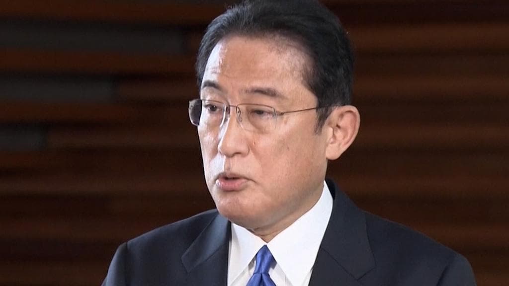 Japan to suspend entry of all foreign visitors from across the world