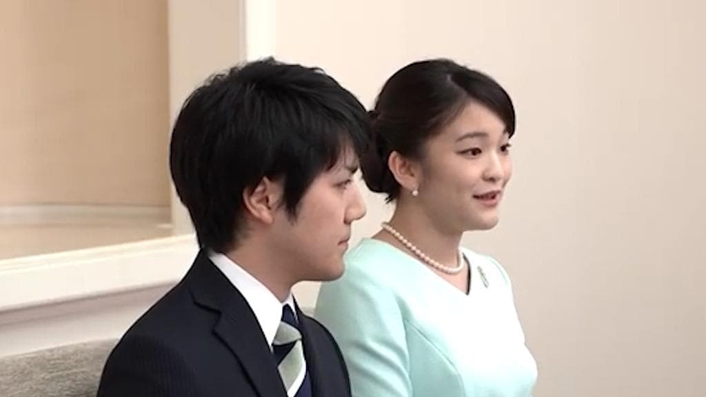 Japanese princess gives up royal status and $1.3 million -- for love