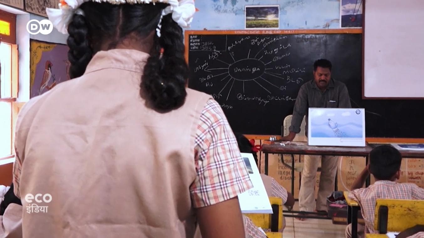 तमिलनाडु के ये बच्चे समझ रहे माइक्रोप्लास्टिक का विज्ञान