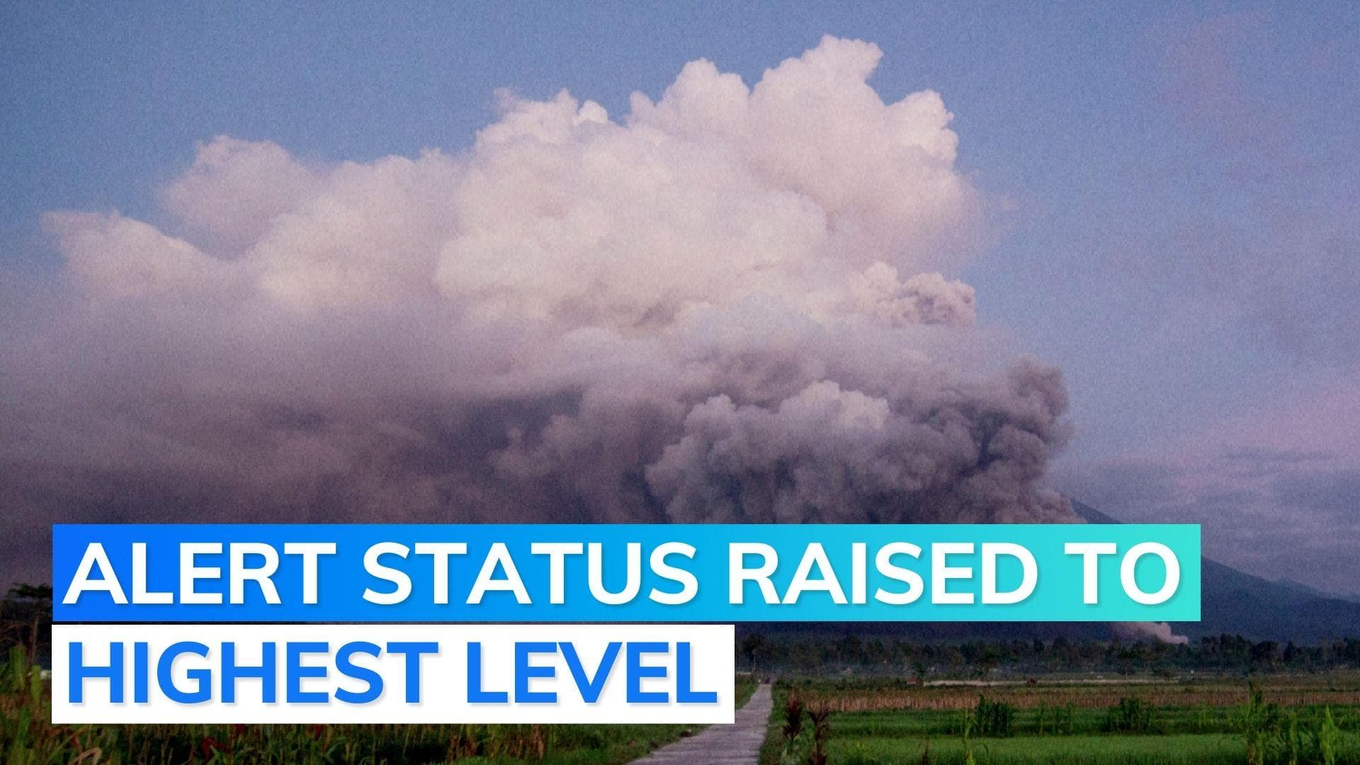 Video: Indonesia's Mt. Semeru unleashes lava river in new eruption