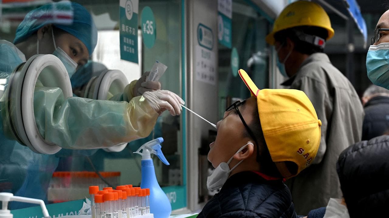 Covid in China : চিনে বাড়ছে ডেল্টা ও ওমিক্রনের দাপট, নতুন করে ছড়াচ্ছে আতঙ্ক 