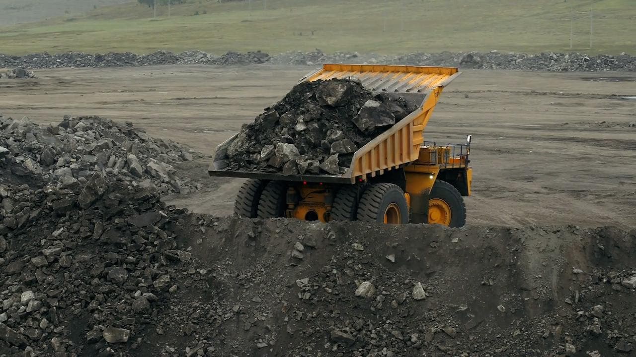 Coal Shortage: देश के कई पावर प्लांट्स के पास कोयला खत्म! हो सकती है बिजली की समस्या