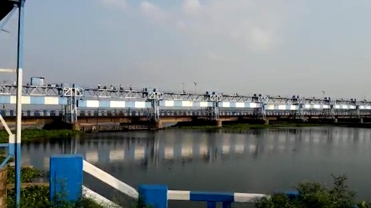 Durgapur Barrage: ১৬ থেকে ২২ নভেম্বর দুর্গাপুর ব্যারেজে রাতভোর বন্ধ যান-চলাচল, ছাড় জরুরি পরিষেবায়