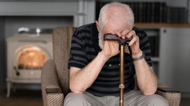 Chips ‘n’ Dips may be costing your adult brain more than you think!