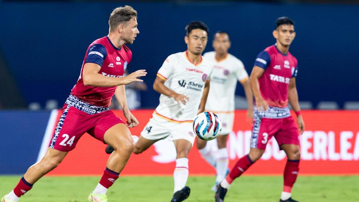 ISL 2021-22: ইশানের গোলে জয়, ইস্টবেঙ্গলকে হারিয়ে আইএসএলের শীর্ষে জামশেদপুর