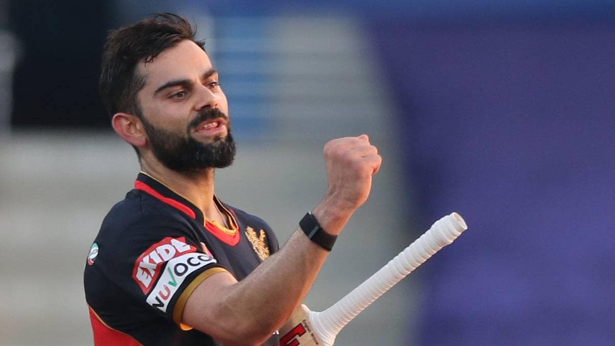 Viral: तो यह है कोहली का दीवाना...! हाथ में जलता कपूर लेकर यूं उतारी हीरो की आरती