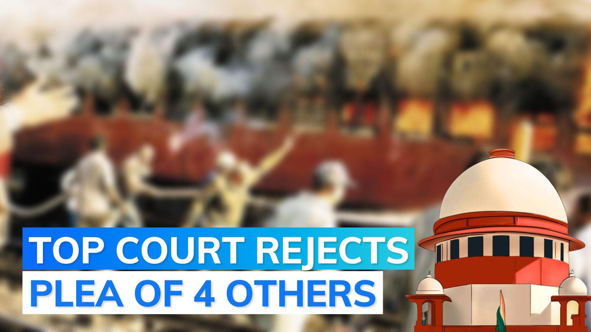 SC grants bail to 8 convicts in Godhra train burning case