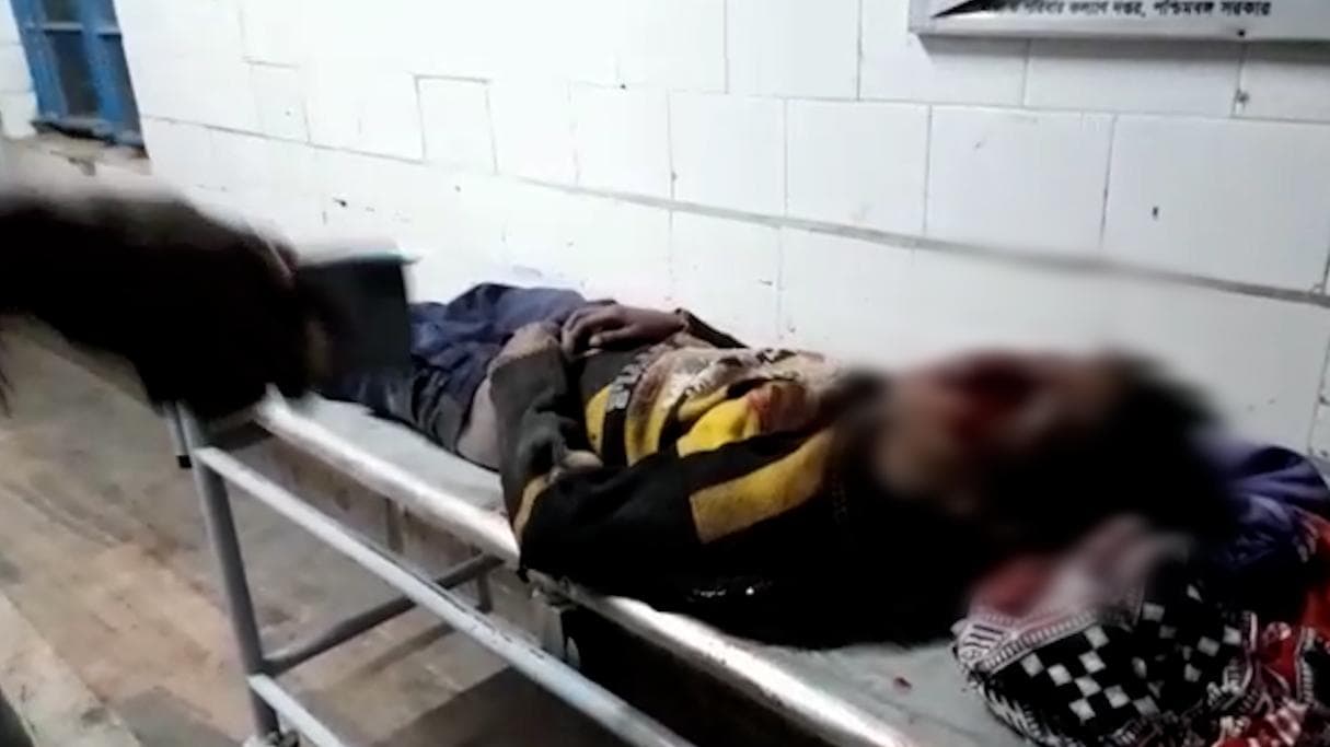 Malda Accident: মালদা মেডিকেল কলেজে ৬ তলার রেলিং থেকে পড়ে মৃত্যু ৮ বছরের এক শিশুর