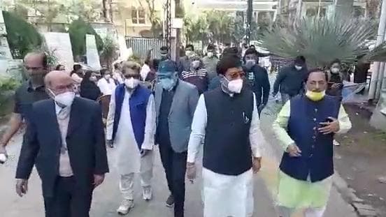 Municipal Election: মনোনয়ন জমা দিলেন সব‍্যসাচী, শেষদিনে বিশৃঙ্খলা বিধাননগরে