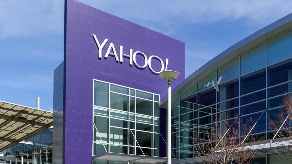Yahoo pulls out of China; cites 'challenging operating environment' after tech crackdown