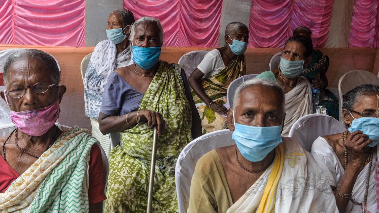 West Bengal Covid bulletin: একদিনে রাজ্যে আক্রান্ত ২,৭২৩ জন, উদ্বেগ বাড়াল উত্তর ২৪ পরগনা