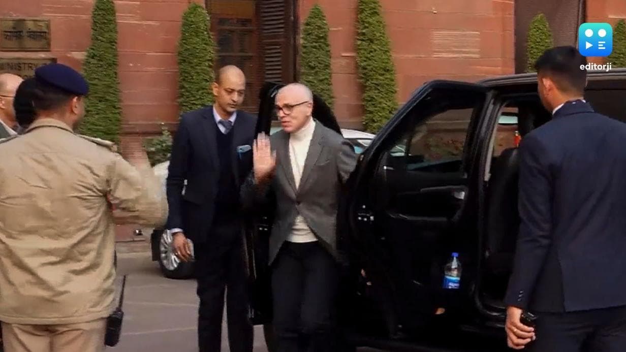 Omar Abdullah meets Amit Shah, discusses J&K's statehood restoration