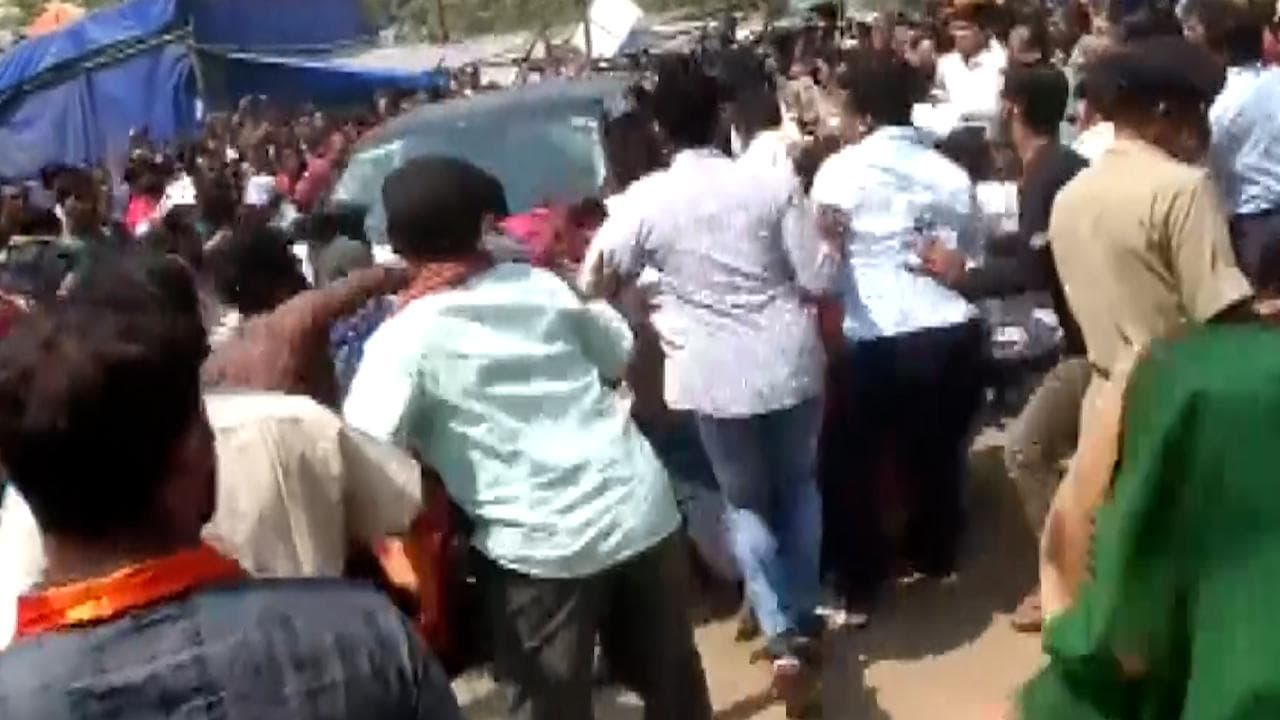 Odisha : নির্বাচনের ভীড়ে ছুটল গতি, ওডিশায় বরখাস্ত বিজেডি বিধায়কের গাড়ি ধাক্কায় জখম কমপক্ষে ২৪