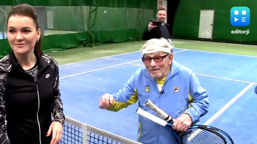 Ukraine crisis: ৯৮ বছর বয়সী ইউক্রেনীয় টেনিস খেলছেন পোলিশ তারকার সঙ্গে, দেখুন ভিডিয়ো