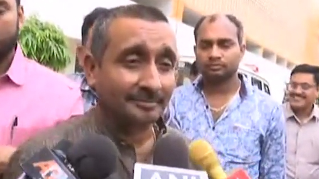 उन्नाव कांड: CBI ने यूपी के 4 जिलों में 17 जगहों पर की छापेमारी