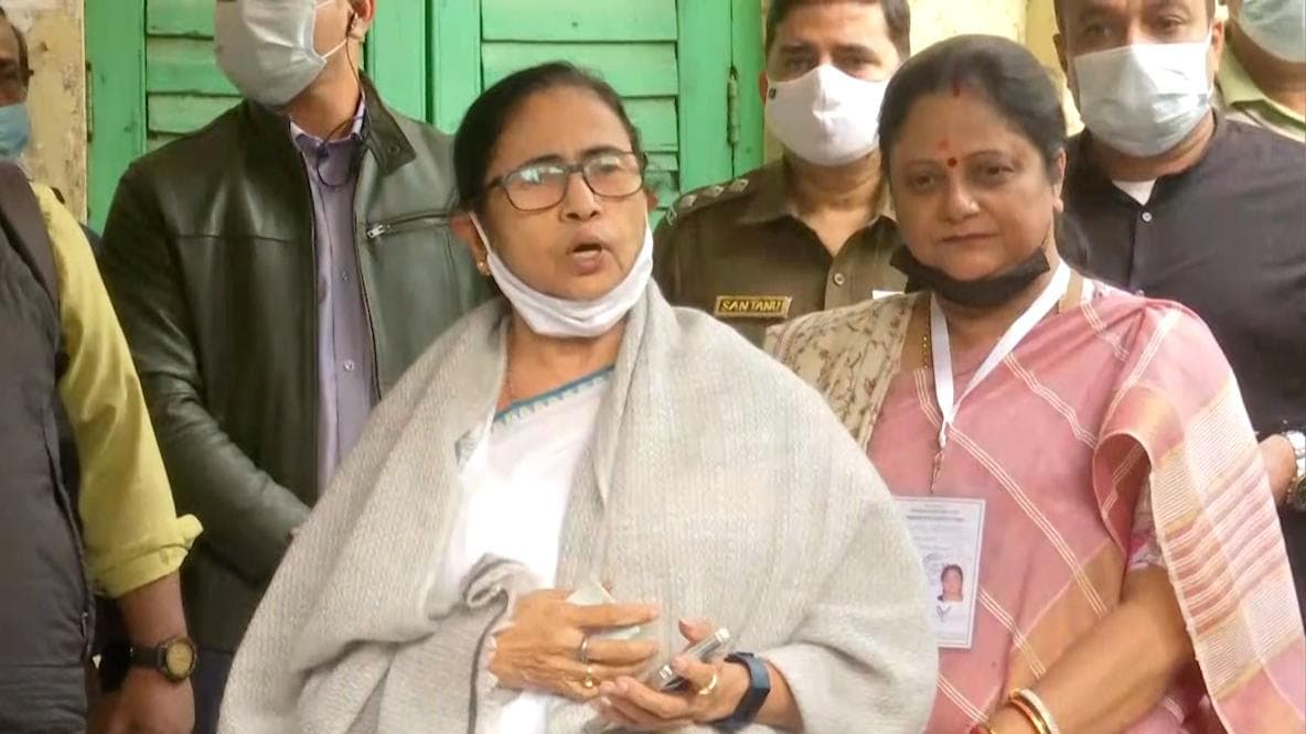 Kajari Banerjee wins: বড়দিনের আগে দিদিকে বড় উপহার, ৭৩ নম্বরে মমতাকে ছাপিয়ে গেলেন কাজরী