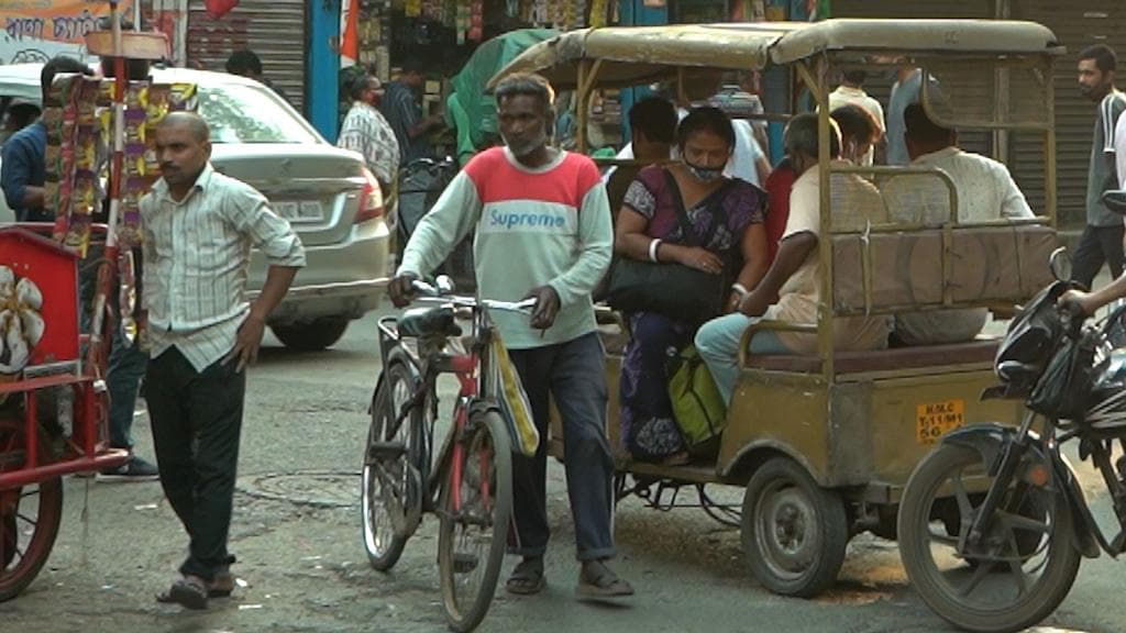 Omicron: এক সপ্তাহের মধ্যেই রাজ্যে তৃতীয় ঢেউ, ৩০-৩৫ হাজার দৈনিক সংক্রমণের আশঙ্কা!