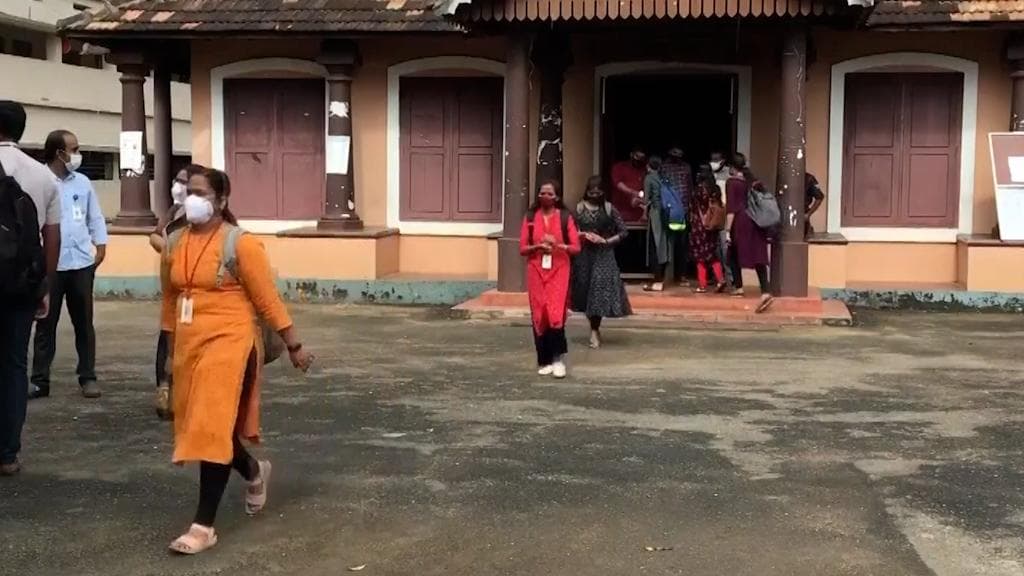 Missionaries of Charity: মিশনারিজ অফ চ্যারিটির পর এবার জামিয়া মিলিয়া ইসলামিয়ার বিদেশি অনুদানে কোপ