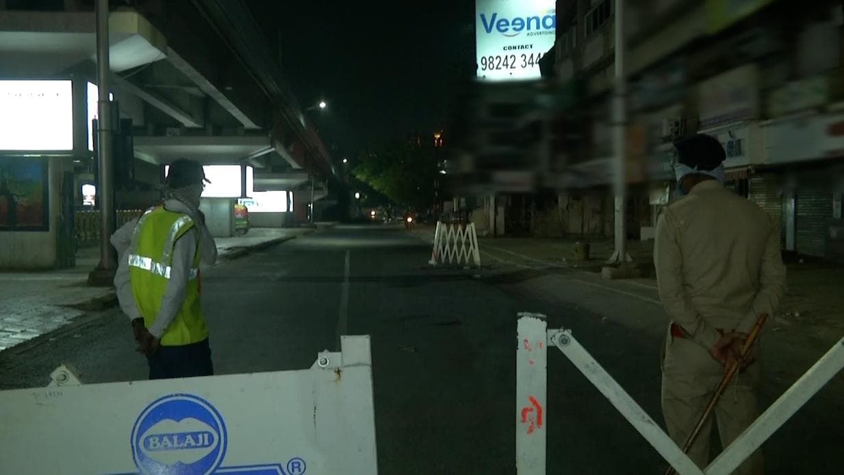 Covid Restriction in Bengal: ঊর্দ্ধমুখী কোভিডগ্রাফ, পরিস্থিতি সামলাতে আরও কড়া হল প্রশাসন