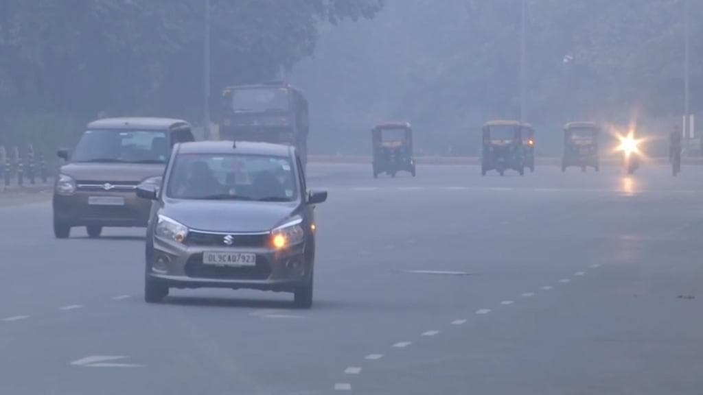 Air Pollution: Delhi govt tells SC it is ready to impose lockdown