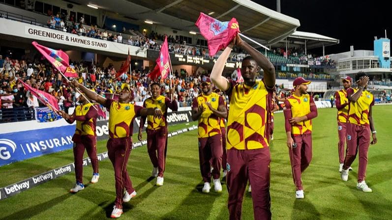 Jason Holder ने 4 गेंद में झटके चार विकेट, इंग्लैंड को पीटकर वेस्टइंडीज ने बजाई भारत के लिए खतरे की घंटी