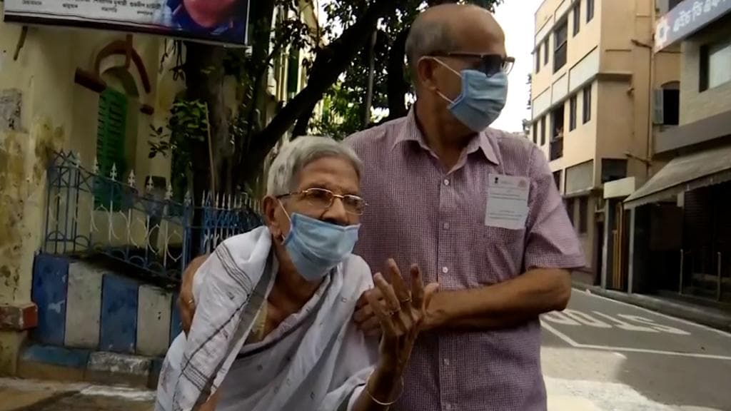 West Bengal By-poll: ভবানীপুরে স্পষ্ট ভোটদানে 'অনাগ্রহ'? কোন কেন্দ্রে কত ভোট পড়ল, জেনে নিন
