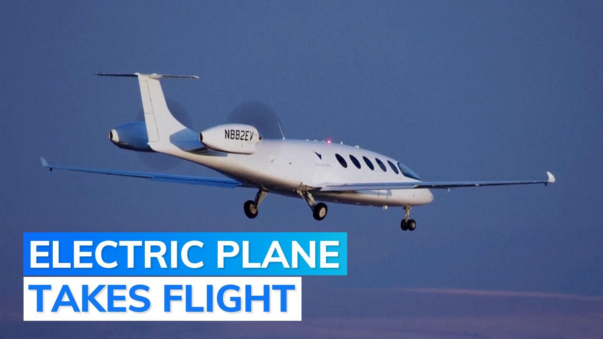 Watch: electric plane test flight in the US