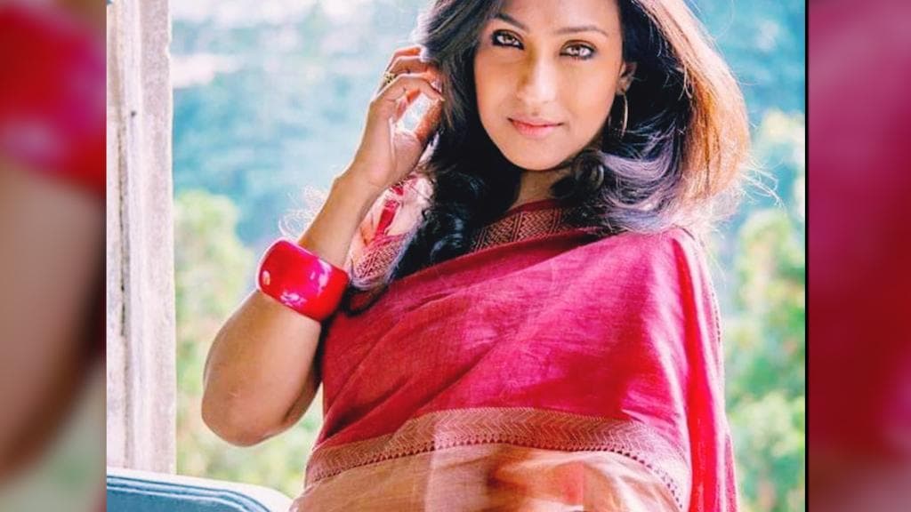 Rituparna Sengupta: ঋতুপর্ণার কাছে ক্ষমা চাইল বিমান সংস্থা, ট্রোলের জবাব দিলেন অভিনেত্রী