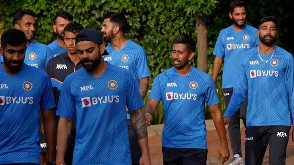 Watch! Team India: বিতর্ক কাটিয়ে হাসিঠাট্টায় ঝলমলে টিম ইন্ডিয়ার অনুশীলন, দেখুন ভিডিয়ো