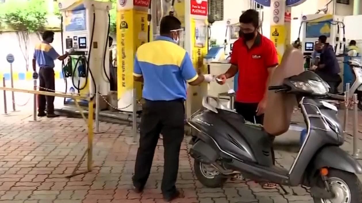 Petrol-Diesel Price: लगातार छठे दिन पेट्रोल-डीजल के बढ़े दाम, कई शहरों में डीजल 100 के पार