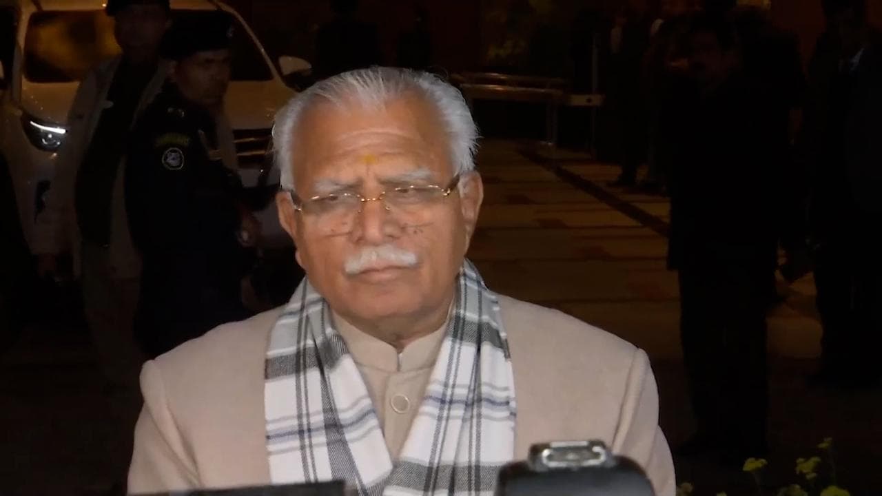 Haryana CM Khattar loses cool during meeting over infrastructure issues