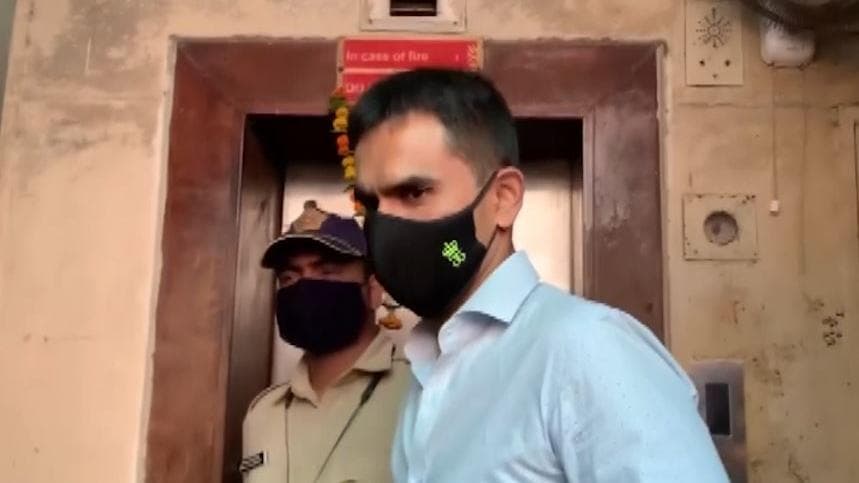 Aryan Khan Case: समीर वानखेड़े को आर्यन खान समेत 6 केस से हटाए जाने पर बोले नवाब मलिक, ये तो बस शुरुआत है