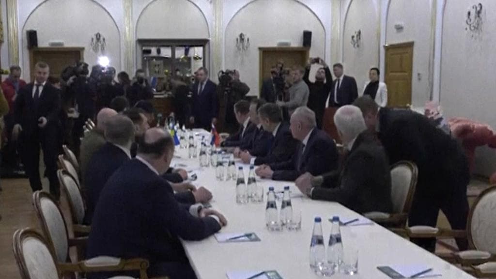 Russia Ukraine War conflict: যুদ্ধ বন্ধে ইউক্রেনের আর্জি, আরও আলোচনা চায় রাশিয়া