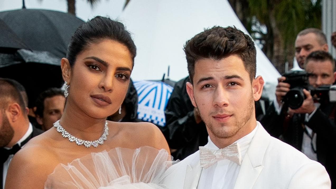 Priyanka Chopra : কন্যা সন্তানের মা হয়েছেন প্রিয়াঙ্কা চোপড়া, জানালেন অভিনেত্রীর বোন মীরা