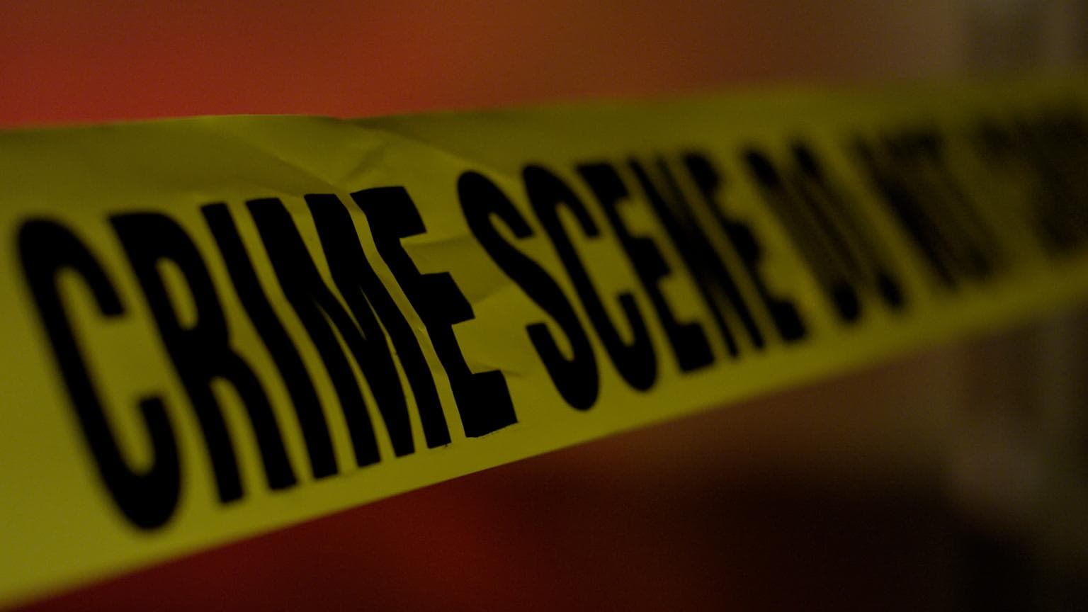 On camera: Maharashtra shopkeeper stabbed to death with a sword by robbers