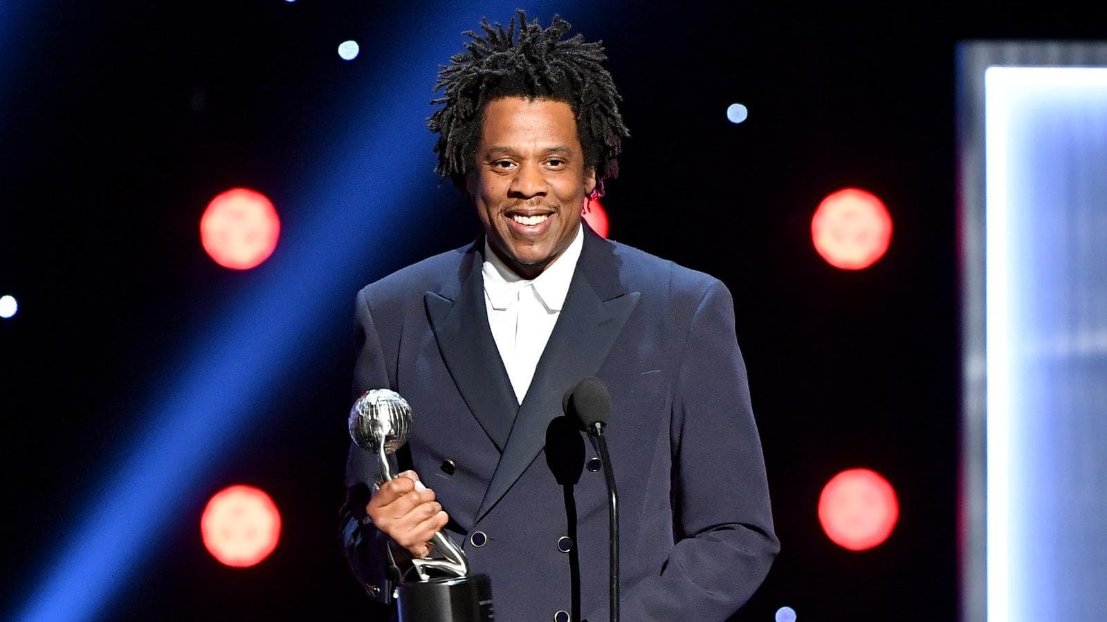 Jay-Z, Foo Fighters inducted into Rock and Roll Hall of Fame