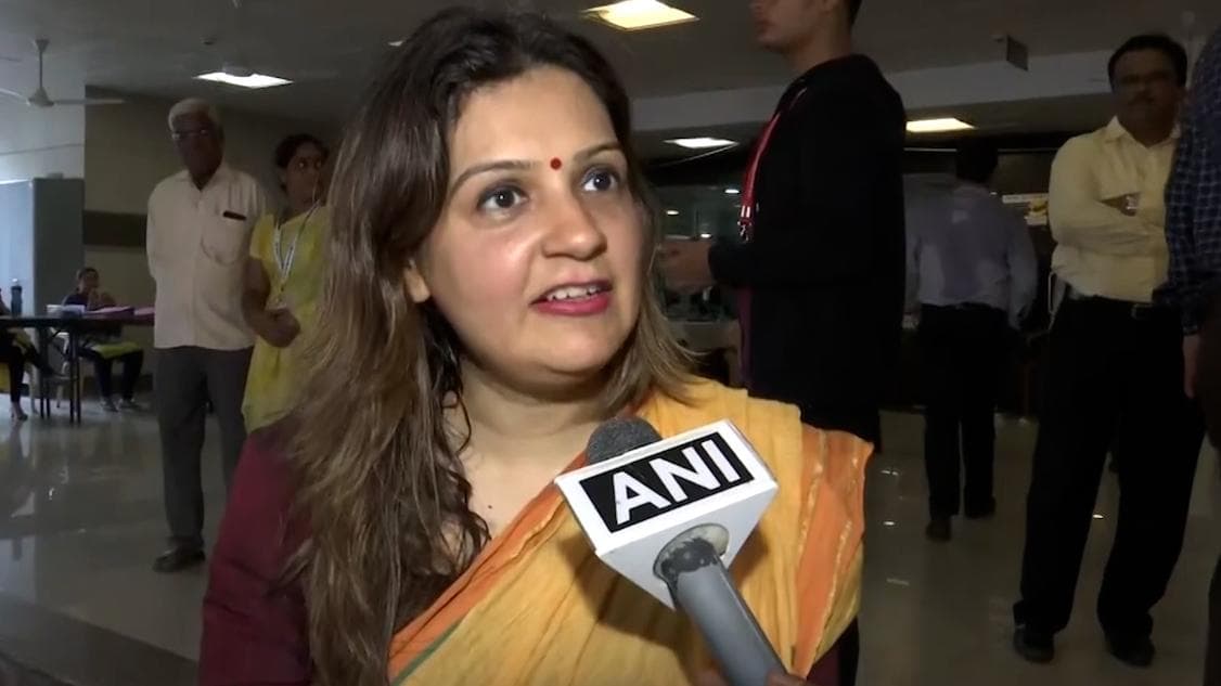 लड़कियों के विवाह की उम्र पर फैसला और समिति में 1 महिला 30 पुरुष, शिवसेना ने खड़े किए सवाल