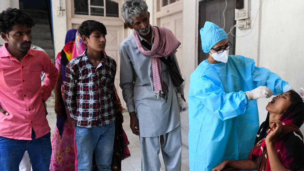 Covid 19 Fourth Wave: কোভিড সংক্রমণ বাড়ছে এশিয়াতে, দেশকে সতর্কবার্তা কেন্দ্রীয় স্বাস্থ্যমন্ত্রকের