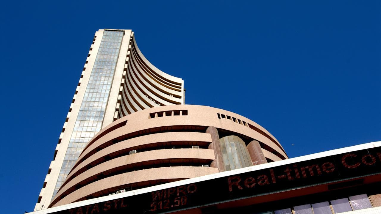 Top Market Headlines: Omicron spread, change in Sensex, 1 new IPO & 5 new listings