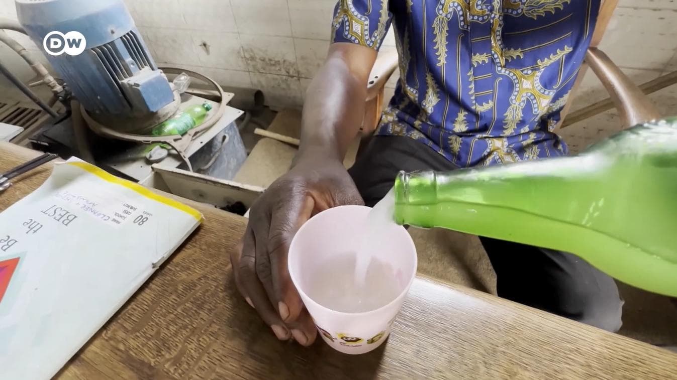 अफ्रीका में भी पी जाती है ताड़ी