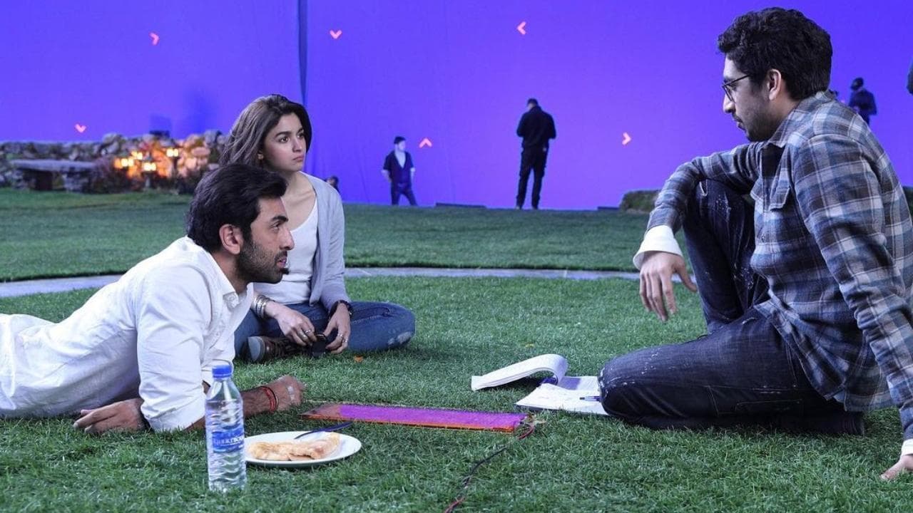 Ayan Mukerji posts BTS pics from 'Brahmastra' sets with Ranbir, Alia and Big B