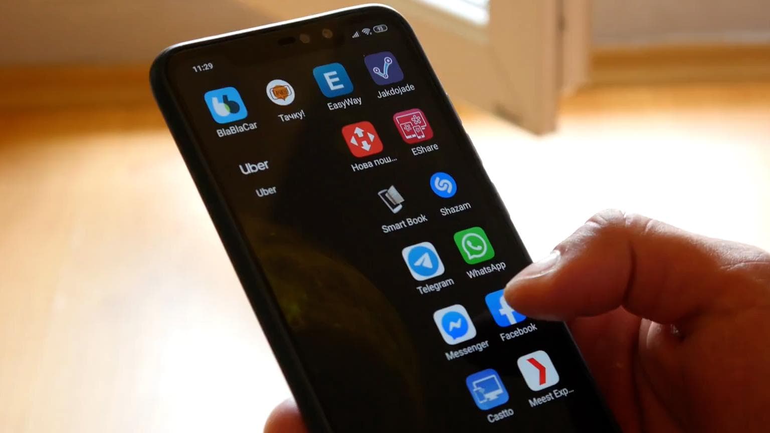 Facebook, Whatsapp and Instagram back after outage